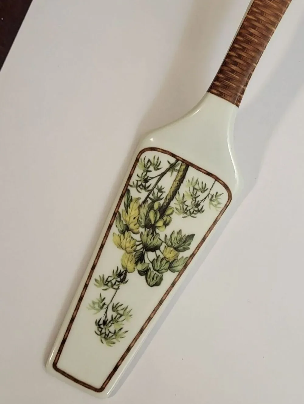 Vintage I. Godinger & Co. Tropical Splendor Porcelain Cake Server 10.5